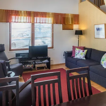 펜션 Karhunvartija D6 By Interhome 루카